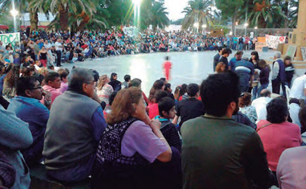 Marcha en San Juan y asamblea en Jáchal