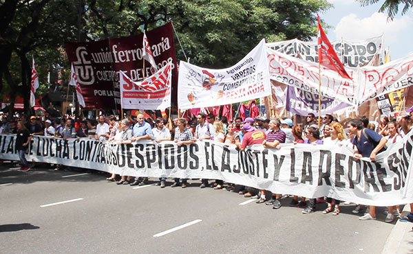 El sindicalismo combativo vuelve a salir a las calles en unidad