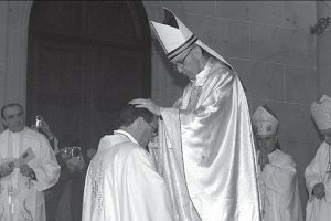 La retr�grada jerarqu�a cat�lica milita contra la vida