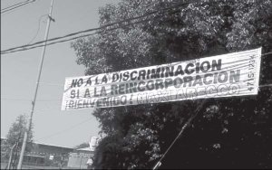 Pasacalle frente a la f�brica