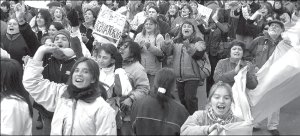 Docentes de R�o Gallegos, Santa Cruz, manifestando su reclamo