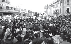 Reciente marcha de docentes y otros gremios santacruce�os