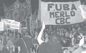 Una de las tantas marchas de los estudiantes al Ministerio de Educaci�n.