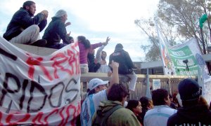 Trabajadoras y trabajadores de Terrabusi en lucha