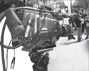 Con la nueva Ley de Medios no habr� espacio para los luchadores ni para la izquierda