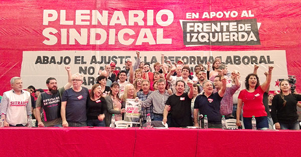 Más de 2000 dirigentes del sindicalismo combativo, delegados y trabajadores colmaron las instalaciones del estadio cubierto de Lanús