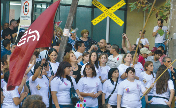 Las trabajadoras ferroviarias de la Lista Bordó Nacioanl del Sarmiento son un ejemplo de organización y lucha de las mujeres trabajadoras