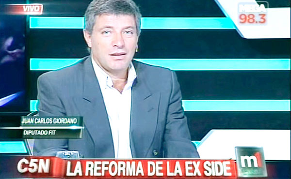 Juan Carlos Giordano denunció por televisión la responsabilidad del gobierno ante el caso Nisman y propuso disolver todos los servicios de inteligencia.