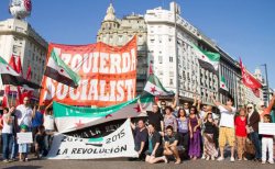 En Buenos Aires Izquierda Socialista junto a miembros de la comunidad árabe organizamos un acto en el Obelisco