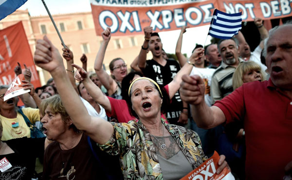 El pueblo griego votó por el NO y salió a la calle a repudiar a la Troika. La movilización debe continuar