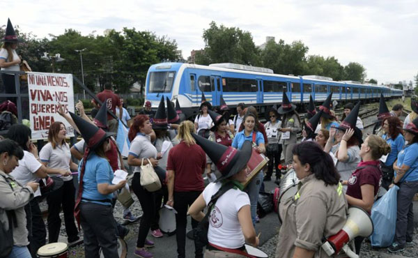 Ferroviarias del Sarmiento marcha 8 de marzo