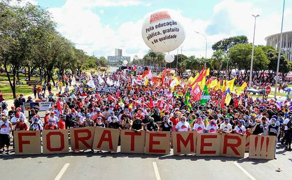 temer reprimio violentamente en brasilia