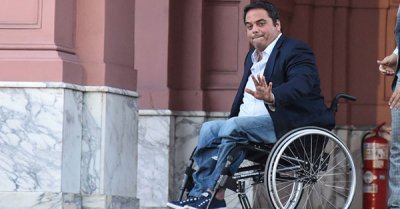 ¡Que renuncie el ministro Triaca!