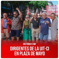 Histórico 24M / Dirigentes de la UIT-CI en Plaza de Mayo