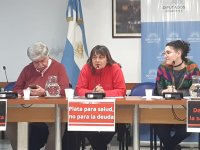La diputada Schlotthauer presentó el proyecto en defensa de la salud pública