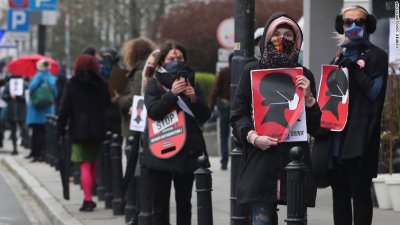 Polonia: intentan avanzar contra los derechos de las mujeres