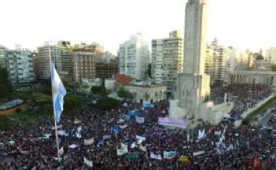 #NiUnaMenos: Izquierda Socialista en las calles de todo el país